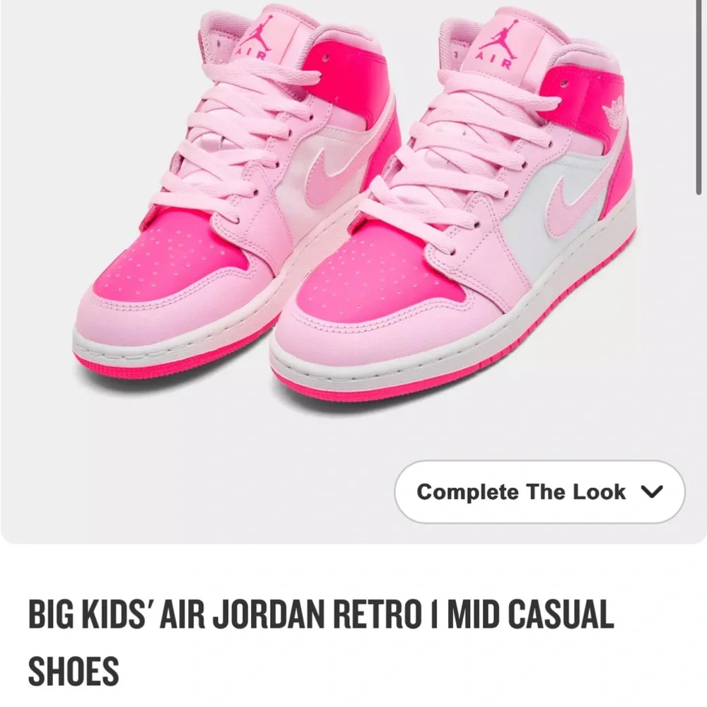 BIG KIDS' AIR JORDAN RETRO 1 MID CASUAL SHOES - Picture 1 of 5